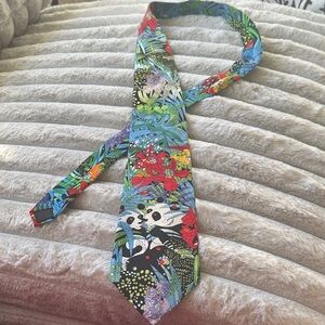 Famous Tie Feng Jiang wearable art piece